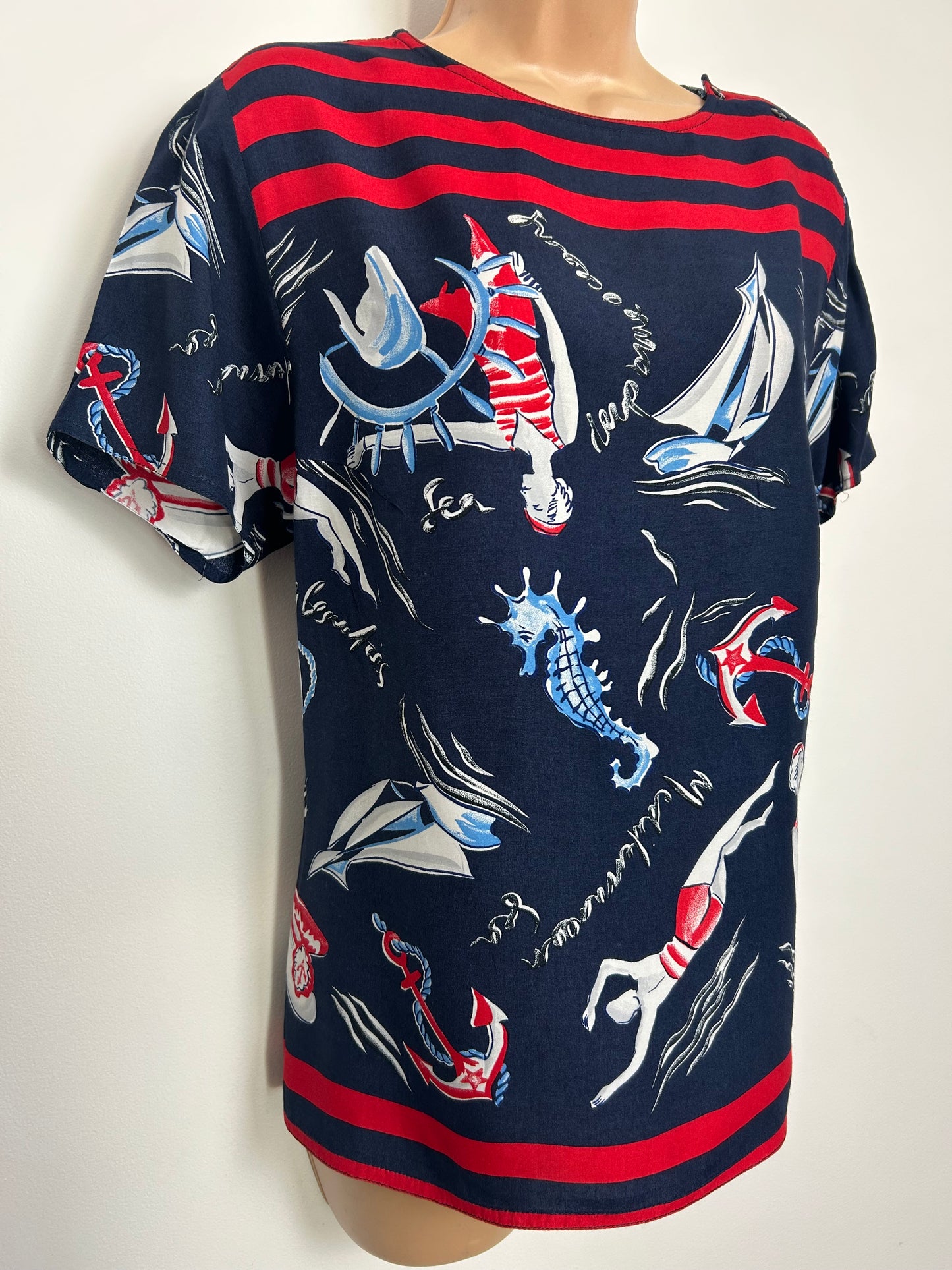 Vintage Y2K Size 12 Navy Blue White & Red Nautical Pin Up Girls Short Sleeve Top
