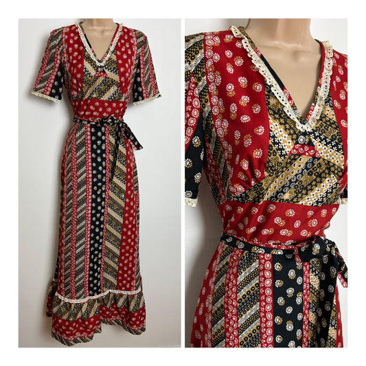 Vintage 1970s Size 8 Red Black Beige & White Patchwork Print Lace Trim Short Sleeve Belted Maxi Dress