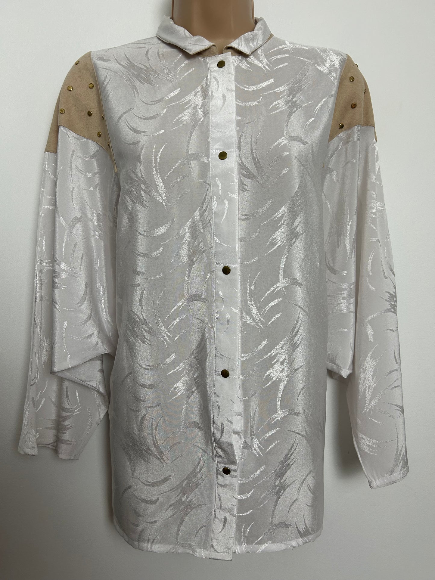 Vintage 1980s FAZH LONDON Size 10 White & Beige Stud Detail 3/4 Bat Wing Oversize Blouse/Shirt
