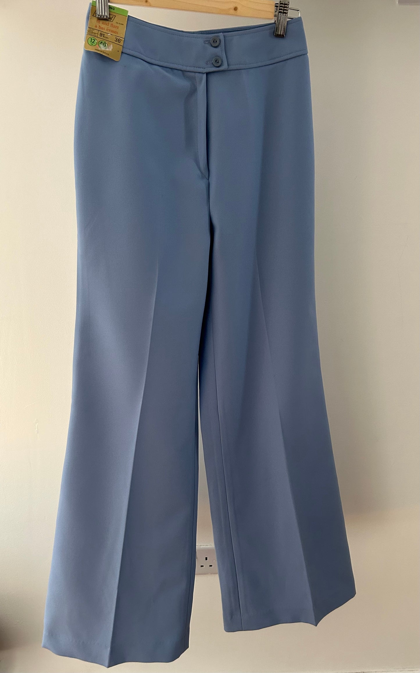 Vintage 1970s ST MICHAEL UK Size 6 DEADSTOCK Powder Blue Long Fit & Flare Flared Trousers