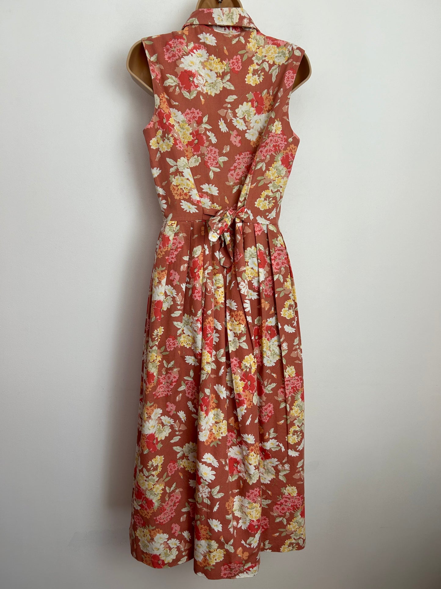 Vintage 1980s LAURA ASHLEY UK Size 8 (Size 12 On Label) Pale Sienna Brown Floral Print Cotton Midi Dress