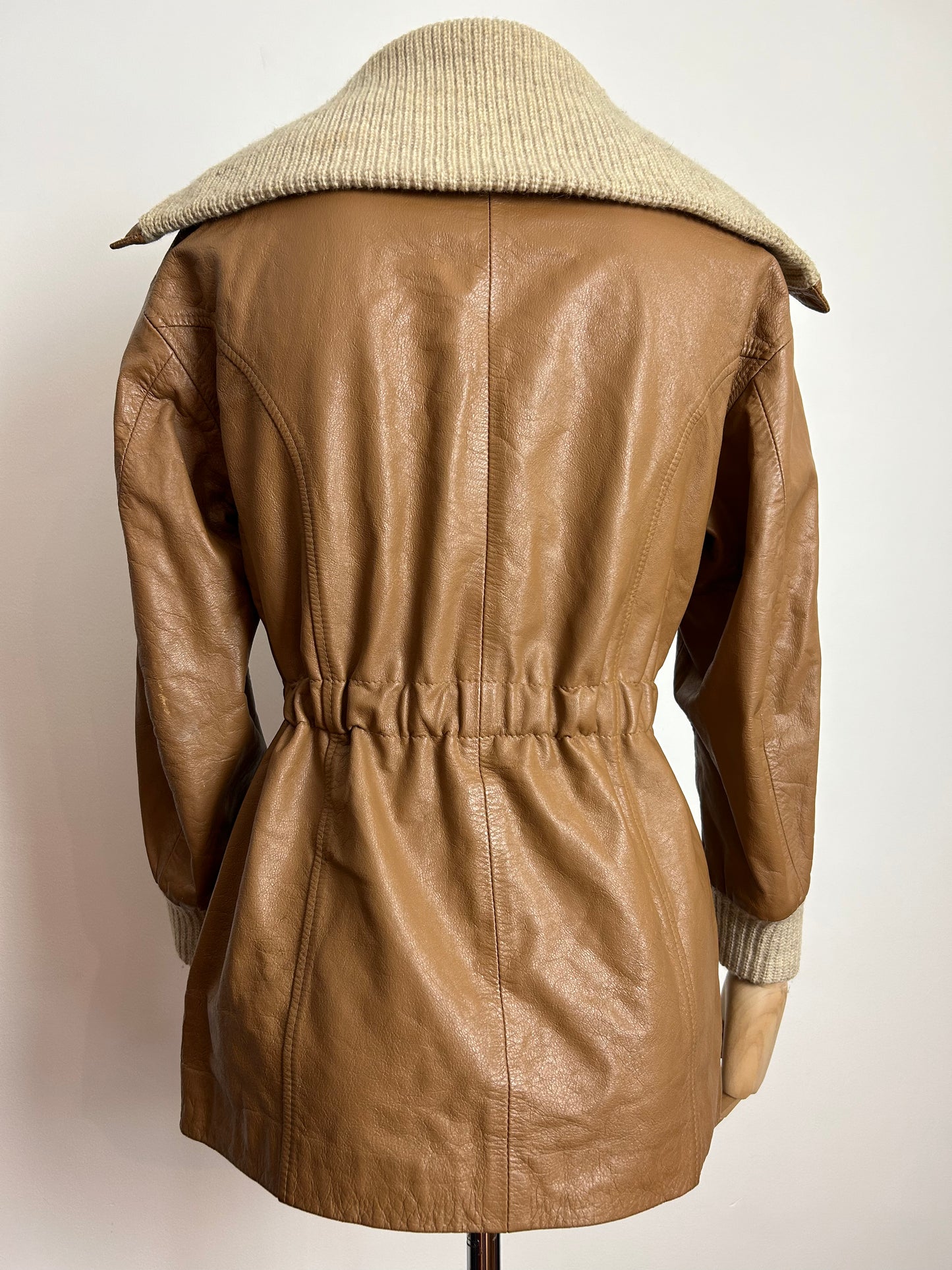 Vintage 1970s McPHAIL & FISHER UK Size 8-10 Caramel Leather & Wool Ribbed Tie Waist Jacket