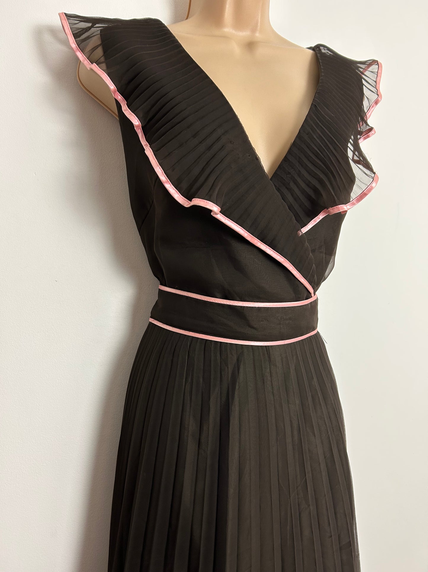Vintage 1970s COCKTAIL HOFFMAN UK Size 12 Brown With Pink Trim Pleated Belted Occasion Dress