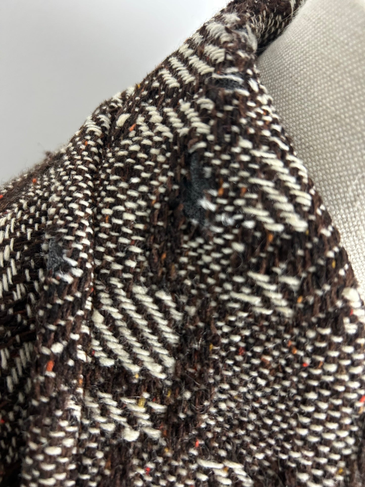 Vintage Early 1970s PEGGY LANE Size 12 Brown Tweed 70% Wool Double Breasted Winter Coat (Small Issue)