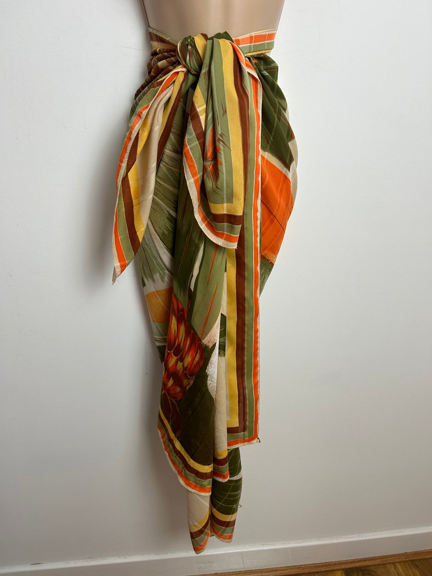 Vintage FRANCO LAURENTI Very large Green Orange & Cream Toucan Bird & Leaf Print Shawl/Scarf/Sarong
