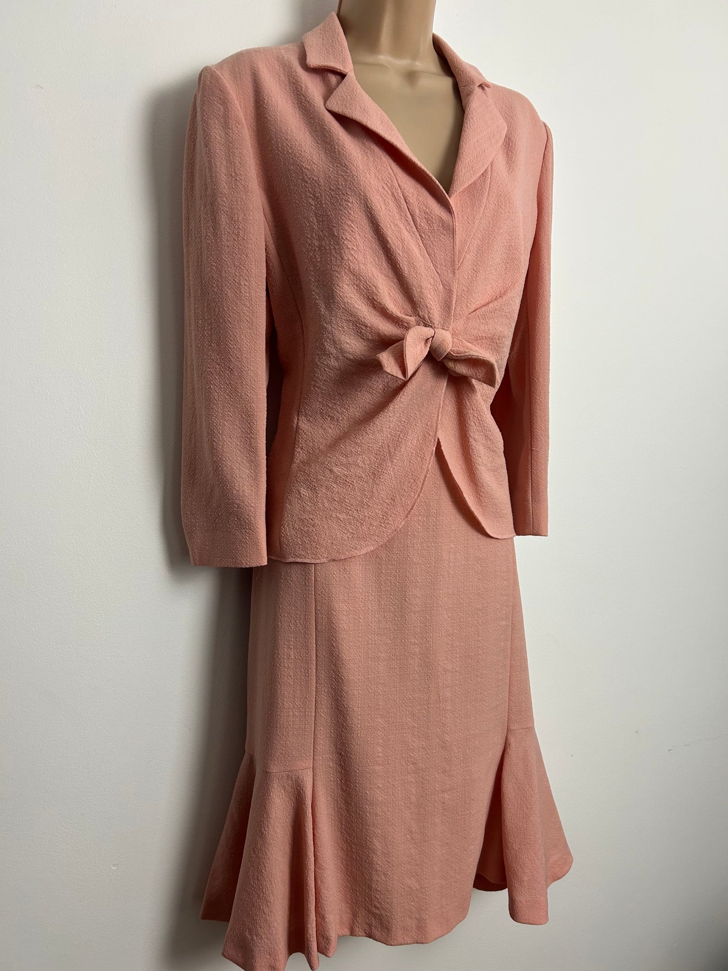 Vintage 1990s MOSCHINO CHEAP & CHIC Size 12 Pale Pink Virgin Wool 40s Style Skirt Suit