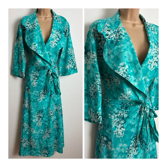 Vintage Late 1940s Early 1950s Size 12-14 JENNY WREN Turquoise green & White Floral Print Cotton Belted Dressing Gown