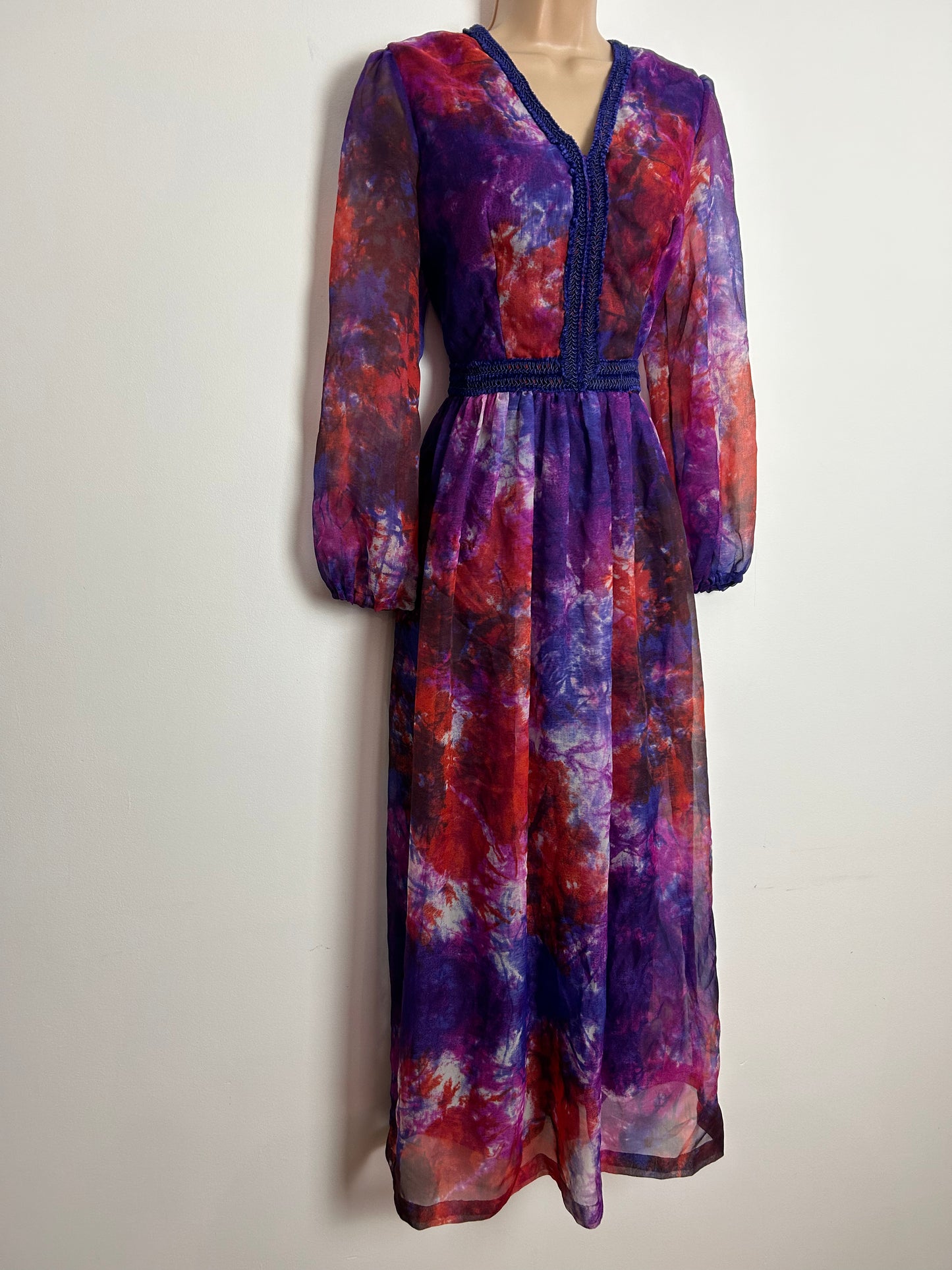 Vintage 1970s UK Size 8-10 Beautiful Purple Red & Pink Tones Tie Dye Effect Braid Trim Boho Maxi Dress