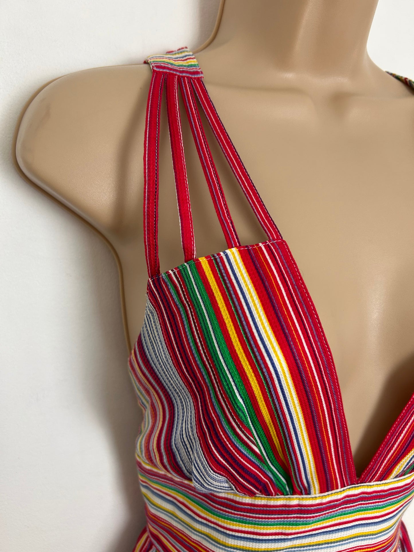 Vintage Late 1970s Size 6-8 Multi Stripe Cross Strap Plunge Neck Summer Sundress