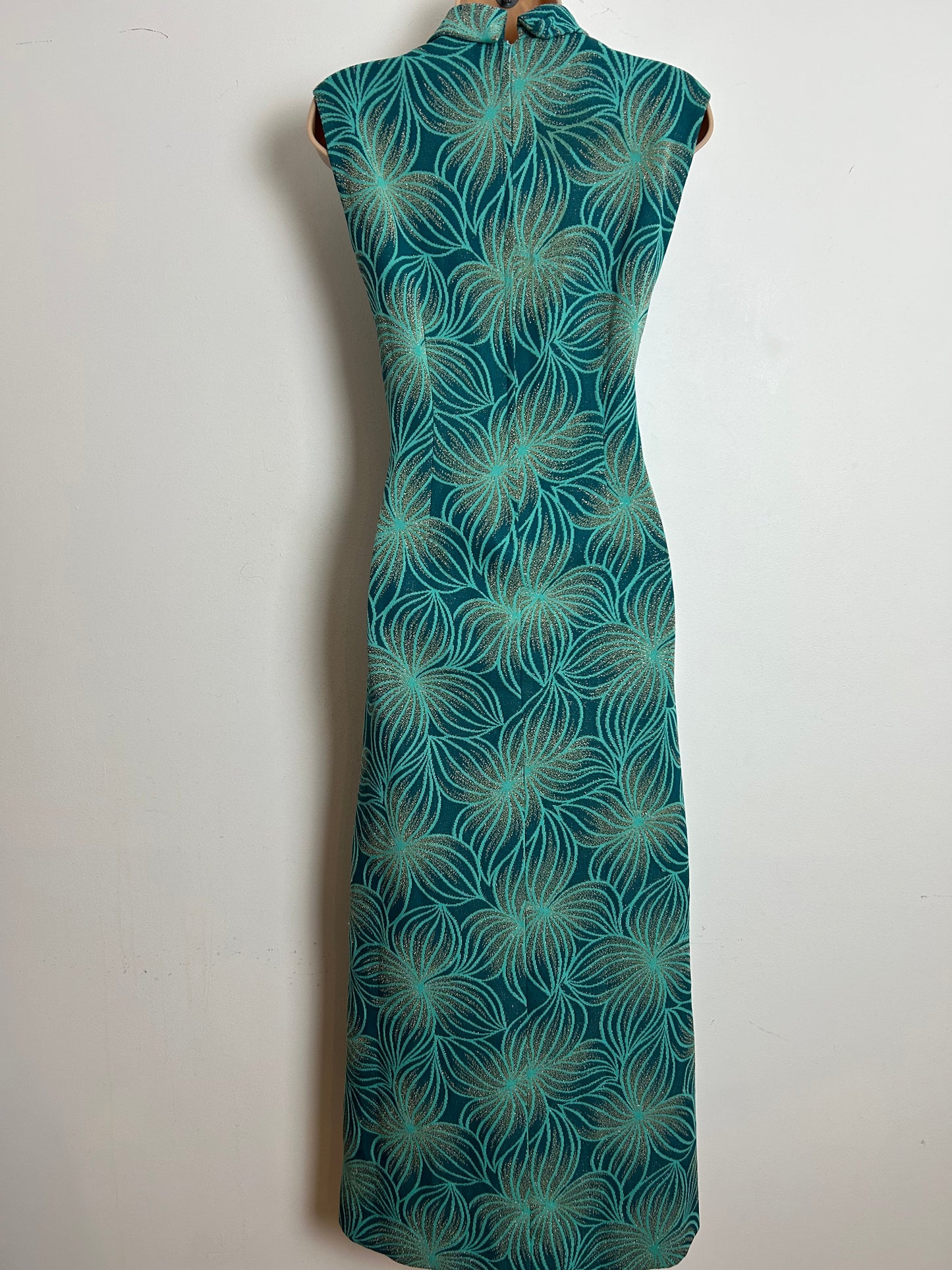 Vintage 1970s Size 8 Teal Turquoise & Gold Lurex Abstract Pattern Column Style Evening Maxi Dress