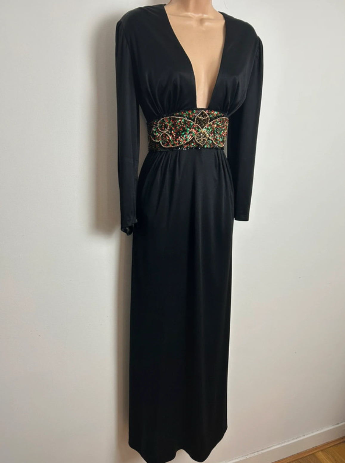 Vintage 1970s Size 14 Black Plunge Neck Sequin & Bead Detail Occasion Evening Maxi Dress