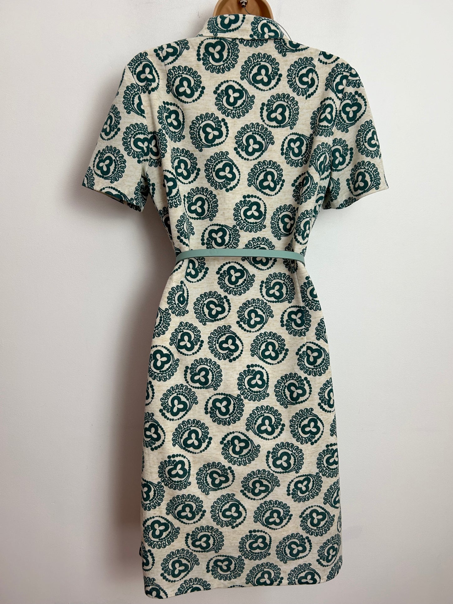 Vintage 1970s UK Size 12 Beige & Teal Abstract Print Linen Mix Belted Beagle Collar Mod Dress