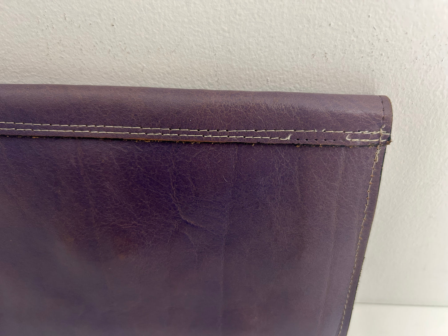Vintage 1980s Lavender Purple Real Leather Scallop Detail Envelope Clutch Bag