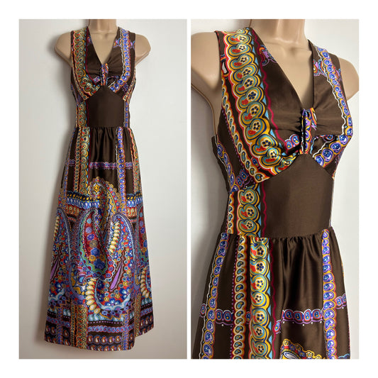 Vintage 1970s VERA MONT PARIS Size 8 Brown Orange Blue & Yellow Abstract Paisley Print Maxi Dress
