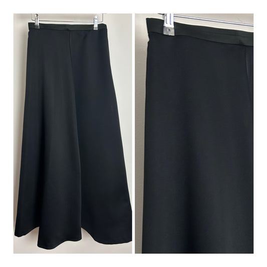 Vintage 1970s Size 6 Classic Long Black Sating Feel Maxi Skirt