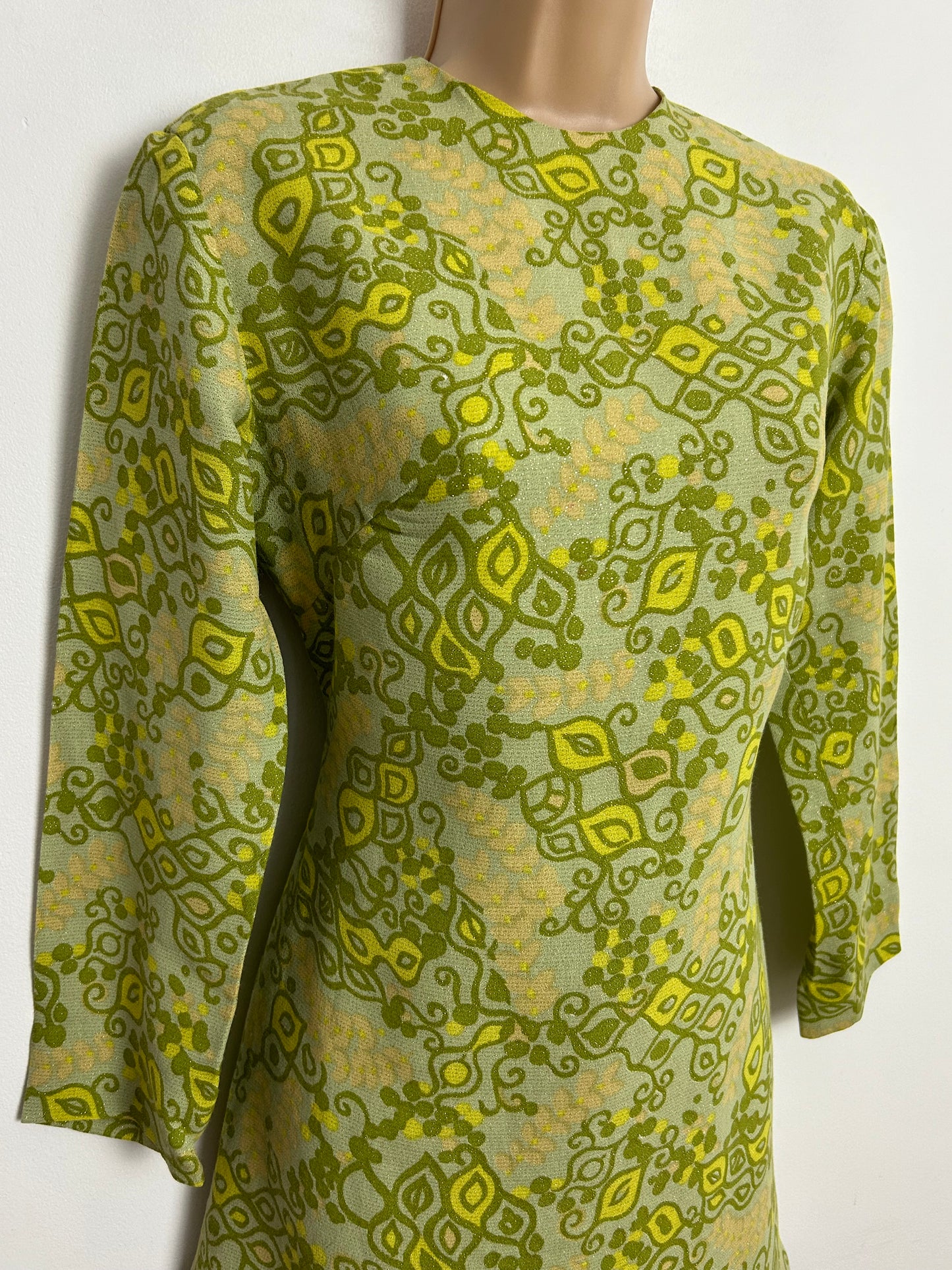 Vintage 1960s UK Size 10 Green Tones Abstract Print Lurex Long Sleeve Mod Shift Dress