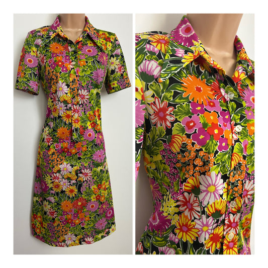 Vintage 1970s Size 10 Green Orange & Pink Floral Print Dagger Collar Shift Dress