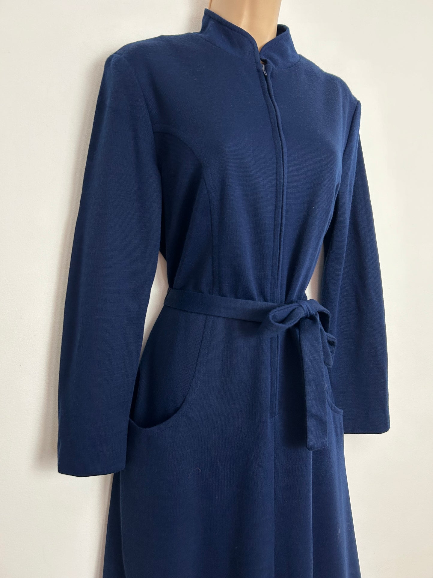 Vintage 1970s SELFRIDGES LONDON UK Size 14 Navy Blue Long Sleeve Zip Fronted Belted Day Dress