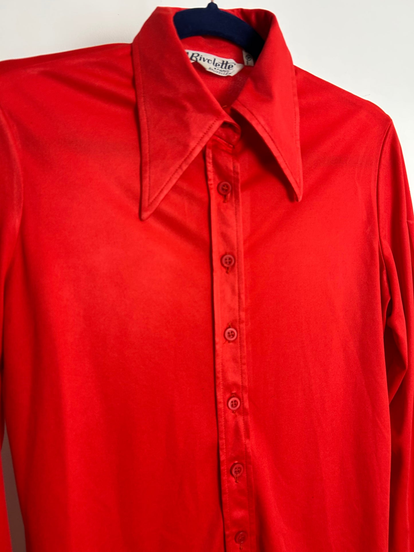 Vintage 1970s RIVOLETTE PARIS Size 12 Red Dagger Collar Long Sleeve Shirt