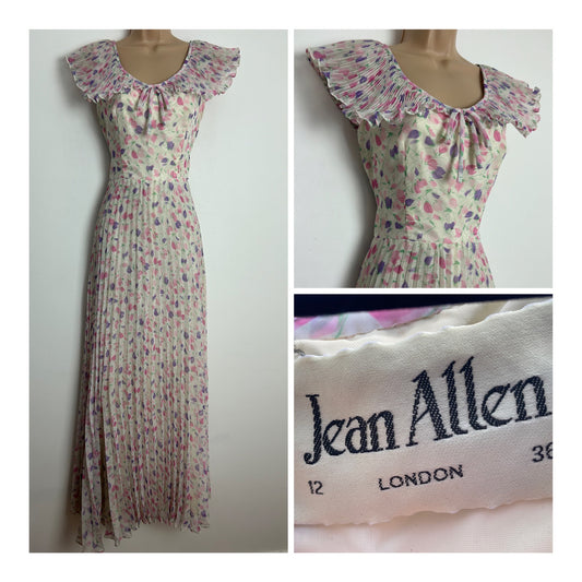 Vintage Early 1970s JEAN ALLEN UK Size 8 Pretty White Pink & Purple Floral Print Pleated Collar Summer Boho Maxi Dress