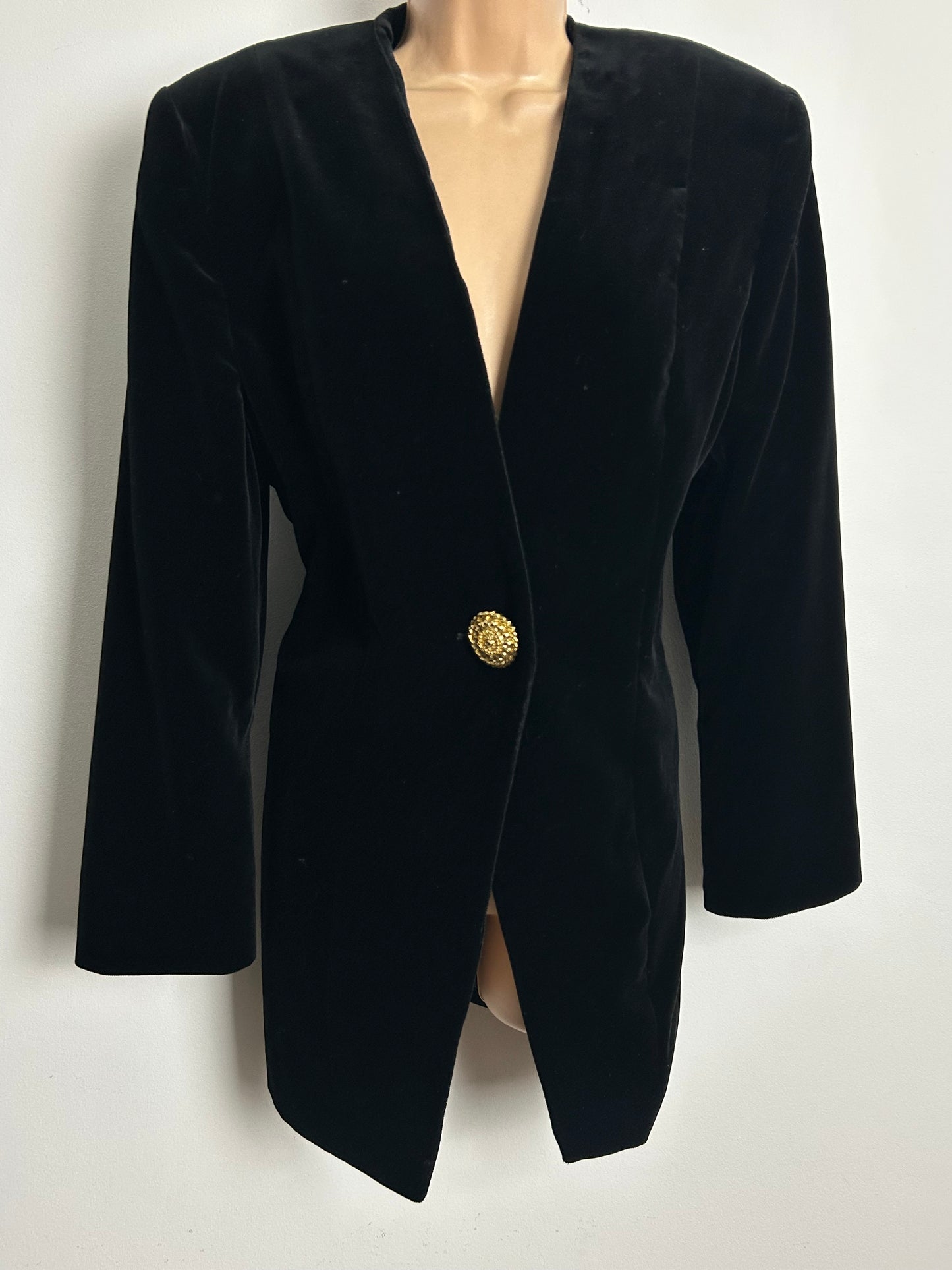 Vintage 1980s Size 14 Black Velvet Gold Button Detail Collarless Blazer