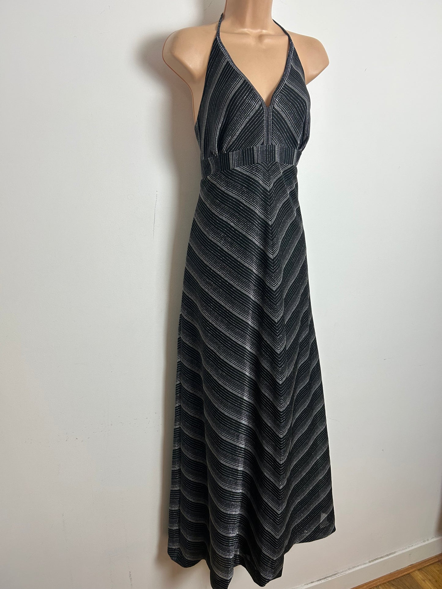 Vintage 1970s Size 10 Black & Silver Chevron Stripe Print Halter Neck Evening Maxi Dress