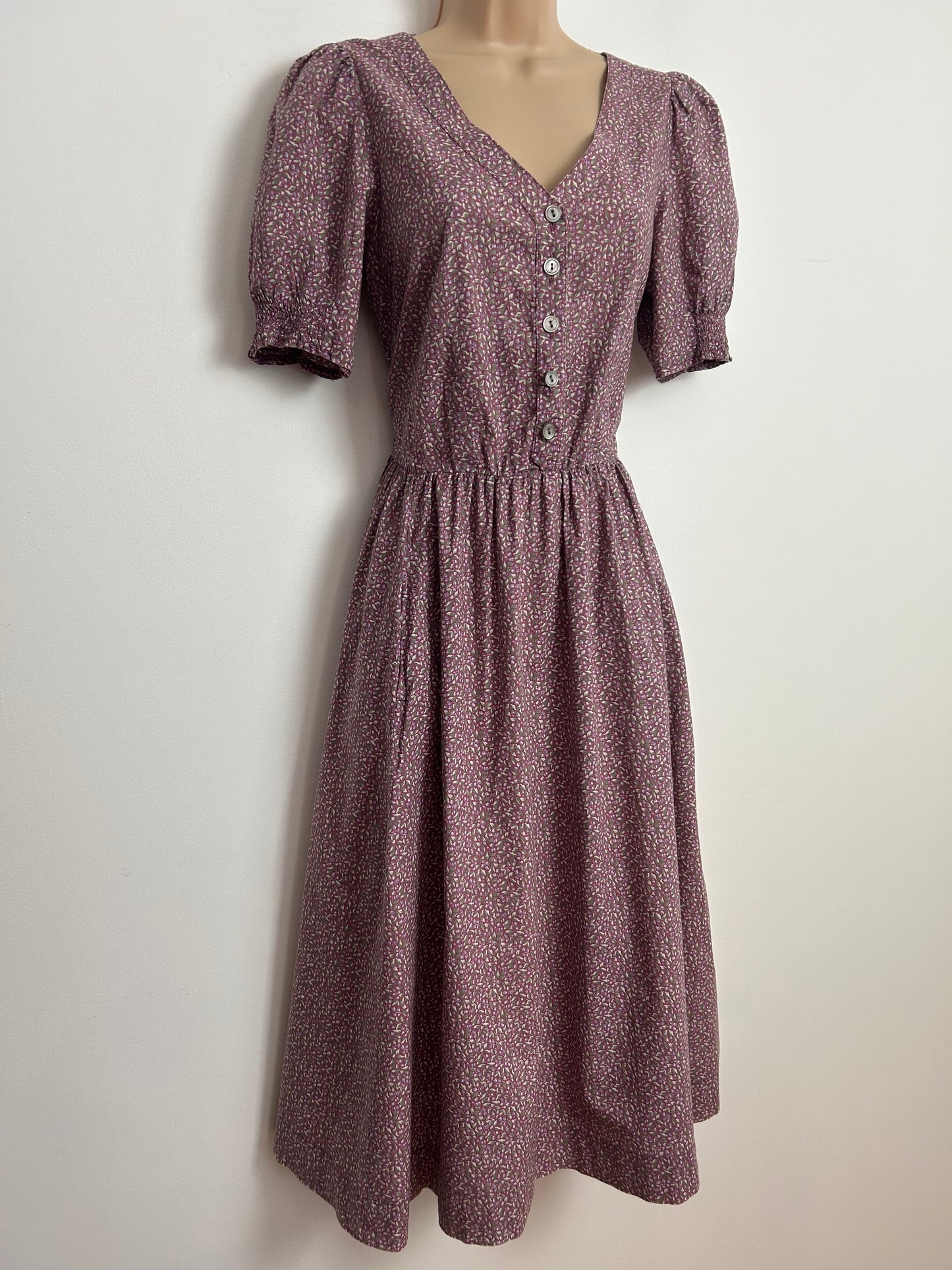 Vintage 1980s LAURA ASHLEY Size 10 (Size 14 On Label) Dark Dusky Pink Ditsy Floral Print Cotton Tea Dress
