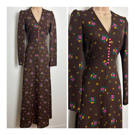 Vintage 1970s Size 8 Brown Pink & Mustard Floral Print Long Sleeve Tie Back Maxi Dress