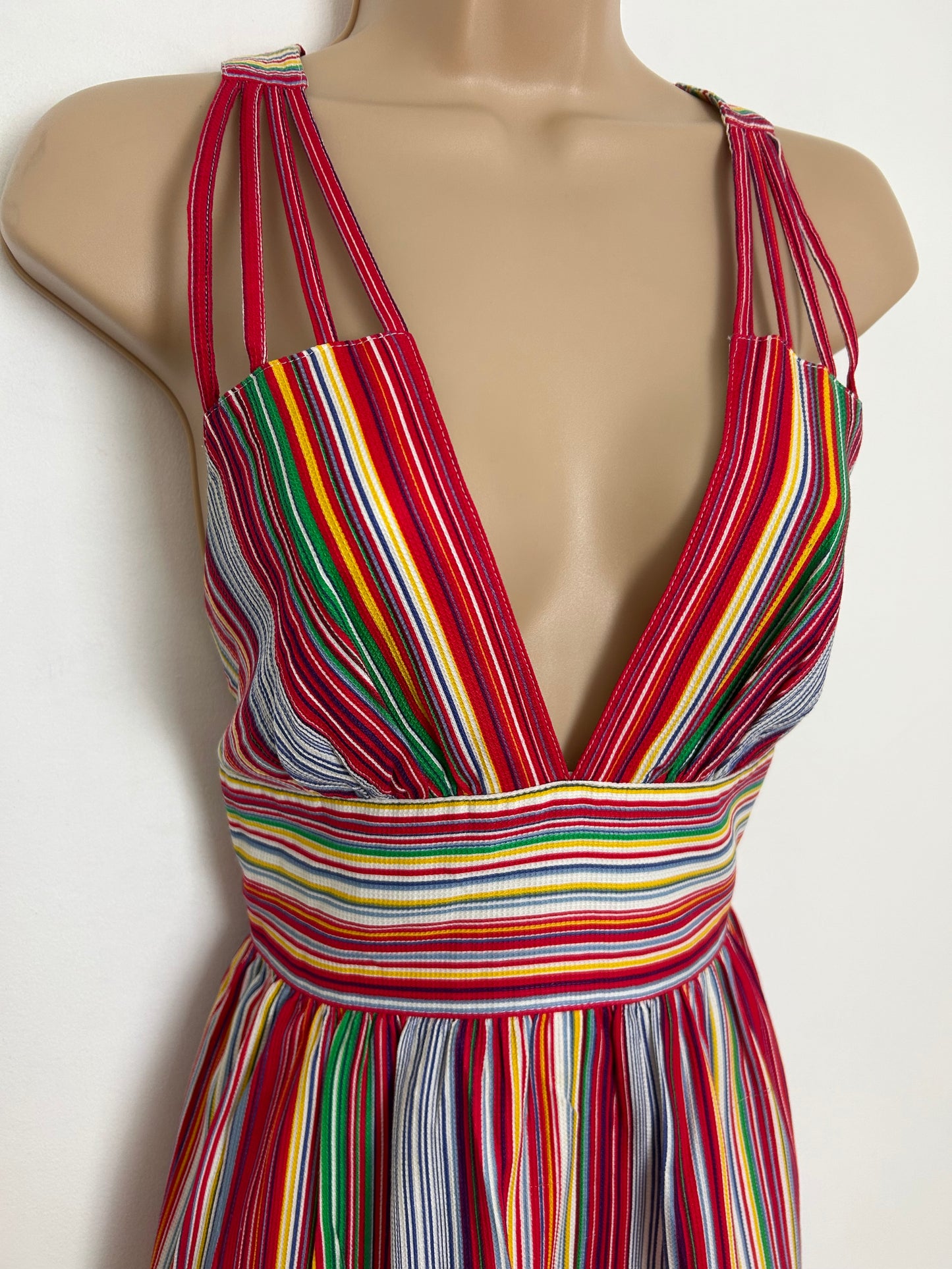 Vintage Late 1970s Size 6-8 Multi Stripe Cross Strap Plunge Neck Summer Sundress