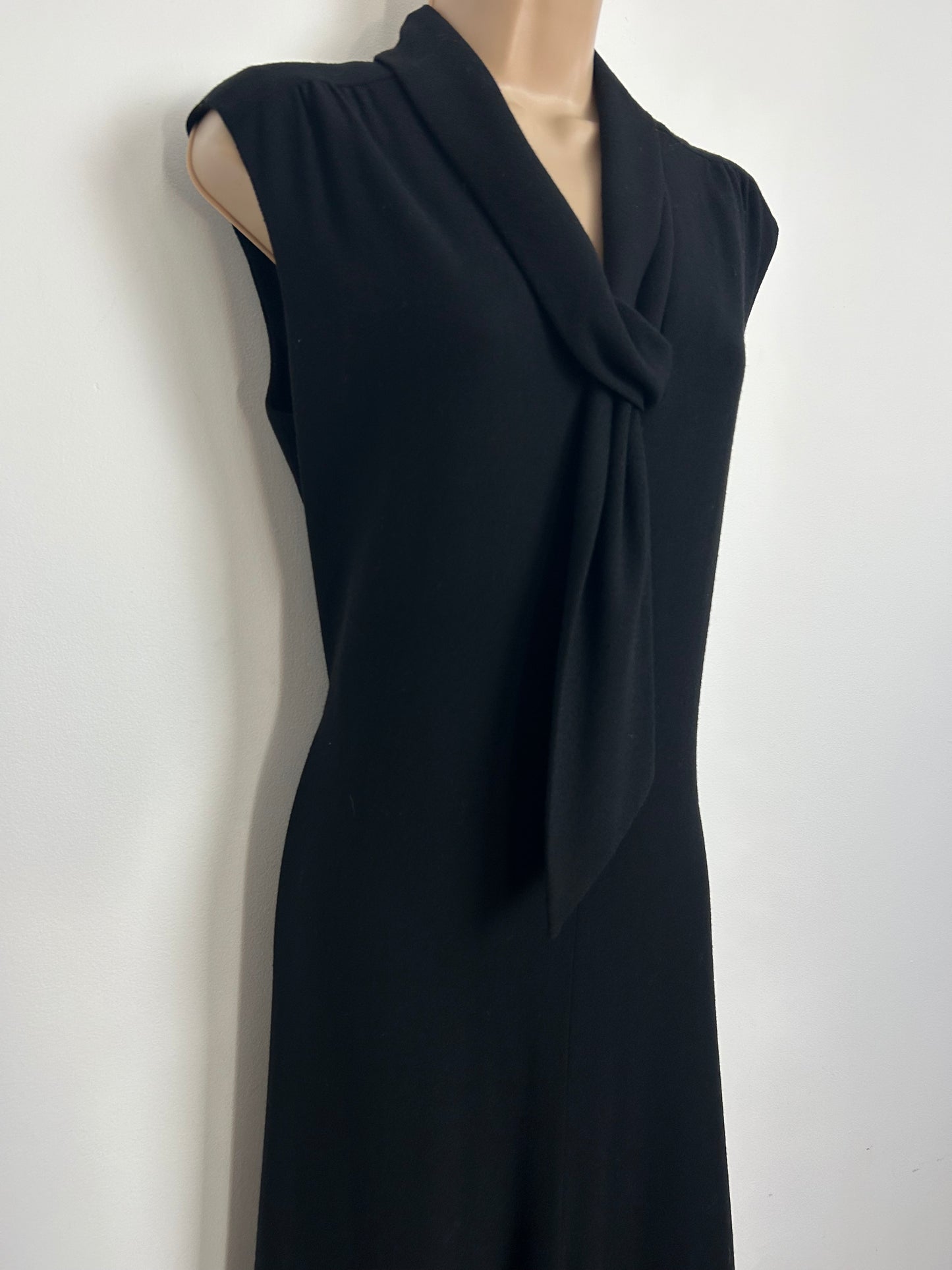 Vintage 1970s JAEGER Size 12-14 Black 100% Wool Sleeveless Scarf Neck Occasion Maxi Dress