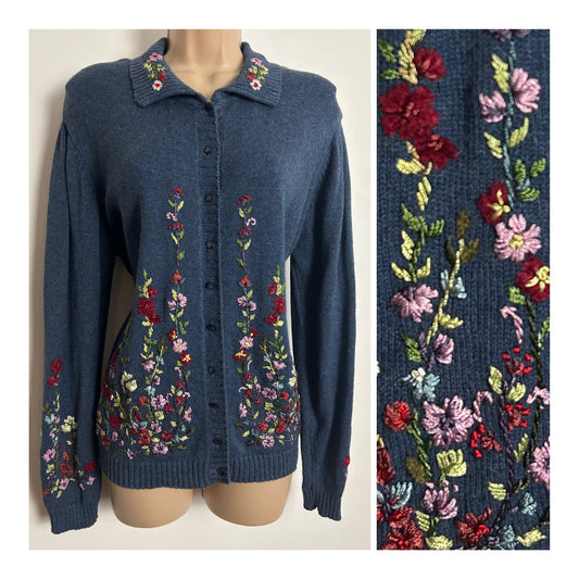 Vintage Y2K TIARA INTERNATIONAL Size XL (Up to size 16) Blue Embroidered Floral Cottage Core Cardigan