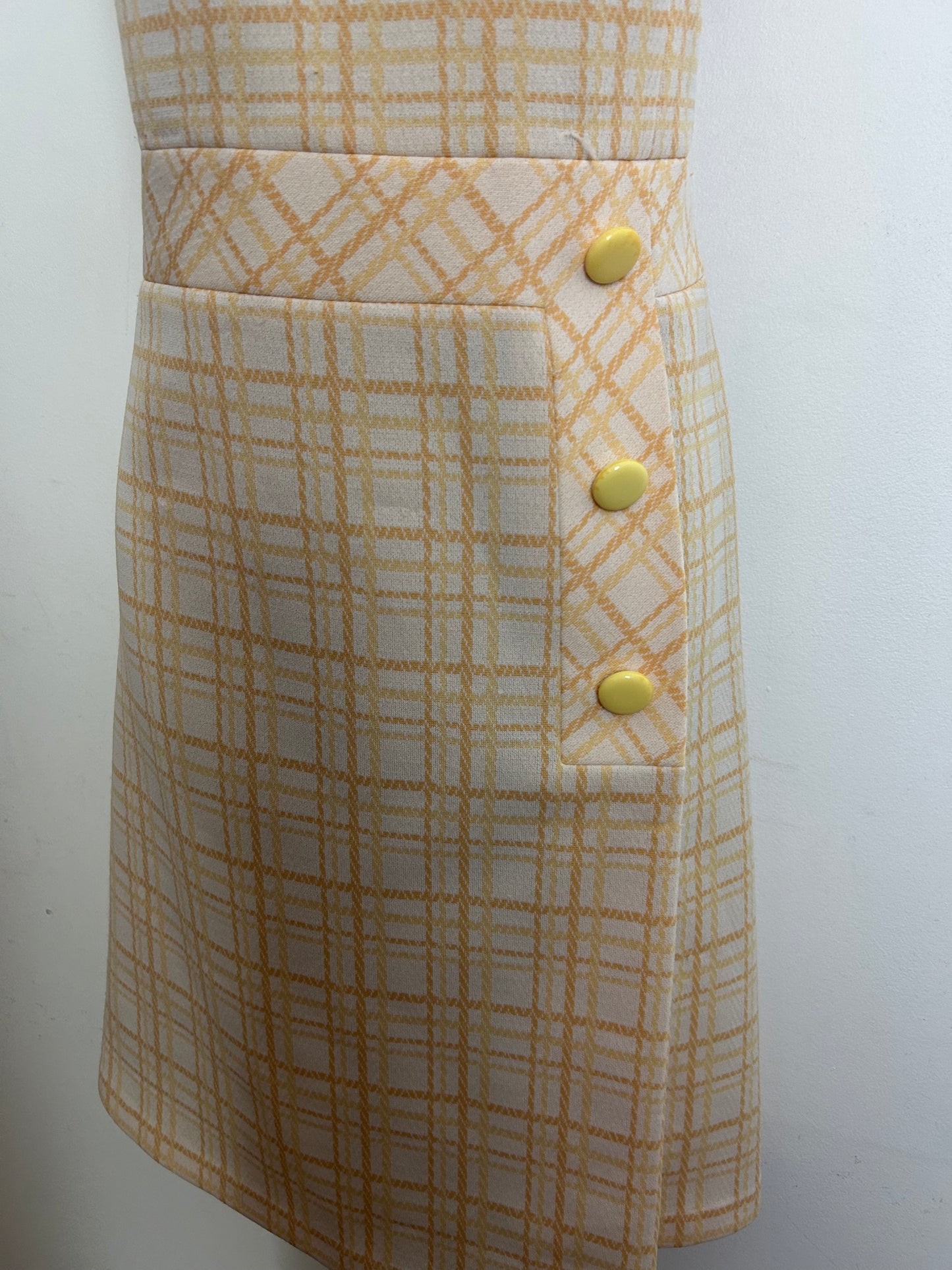 Vintage 1960s Size 12 Cream & Pale Mustard Tones Check Print Mod Dress