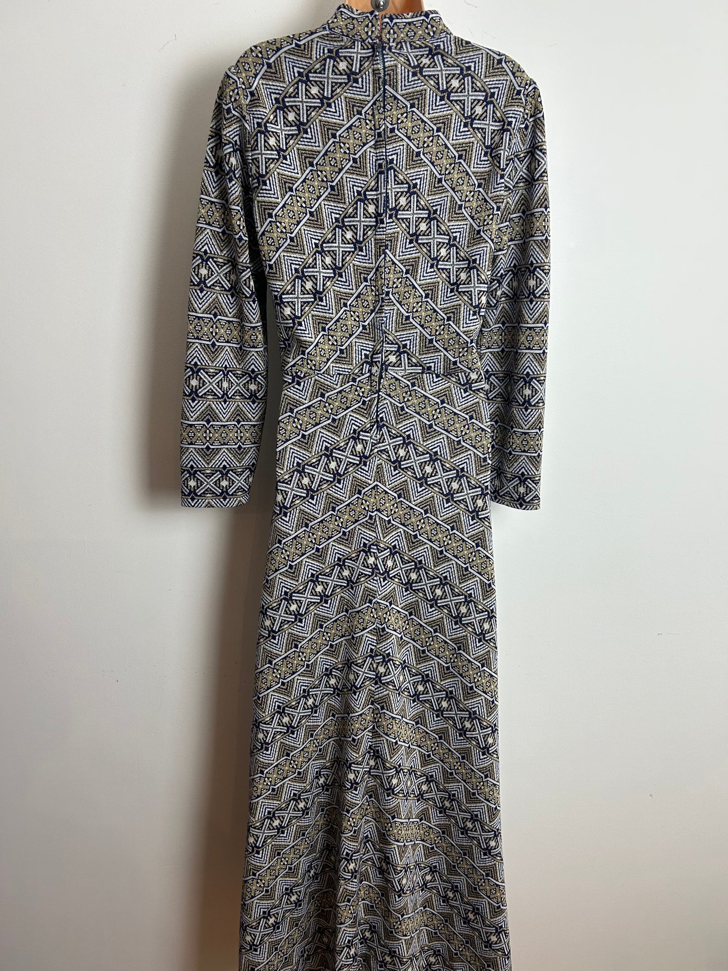 Vintage 1970s Size 12-14 Blue White Gold Lurex Abstract Print Long Sleeve Evening Maxi Dress
