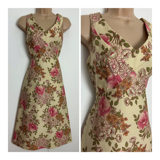 Vintage 1970s DANDI BY BERKERTEX Size 8 Beige & Pink Floral Print Cotton Sleeveless Day Dress