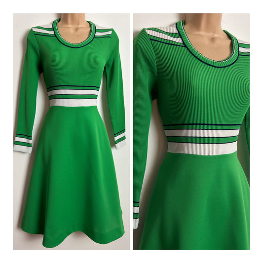Vintage 1960s BETTINA UK Size 6-8 Cute Grass Green & White Striped Ribbed Long Sleeve Mod Dress