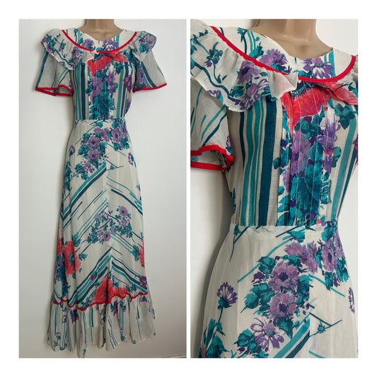 Vintage 1970s JOSETEX PARIS Size 8-10 White Teal & Red Floral & Stripe Print Summer Boho Maxi Dress