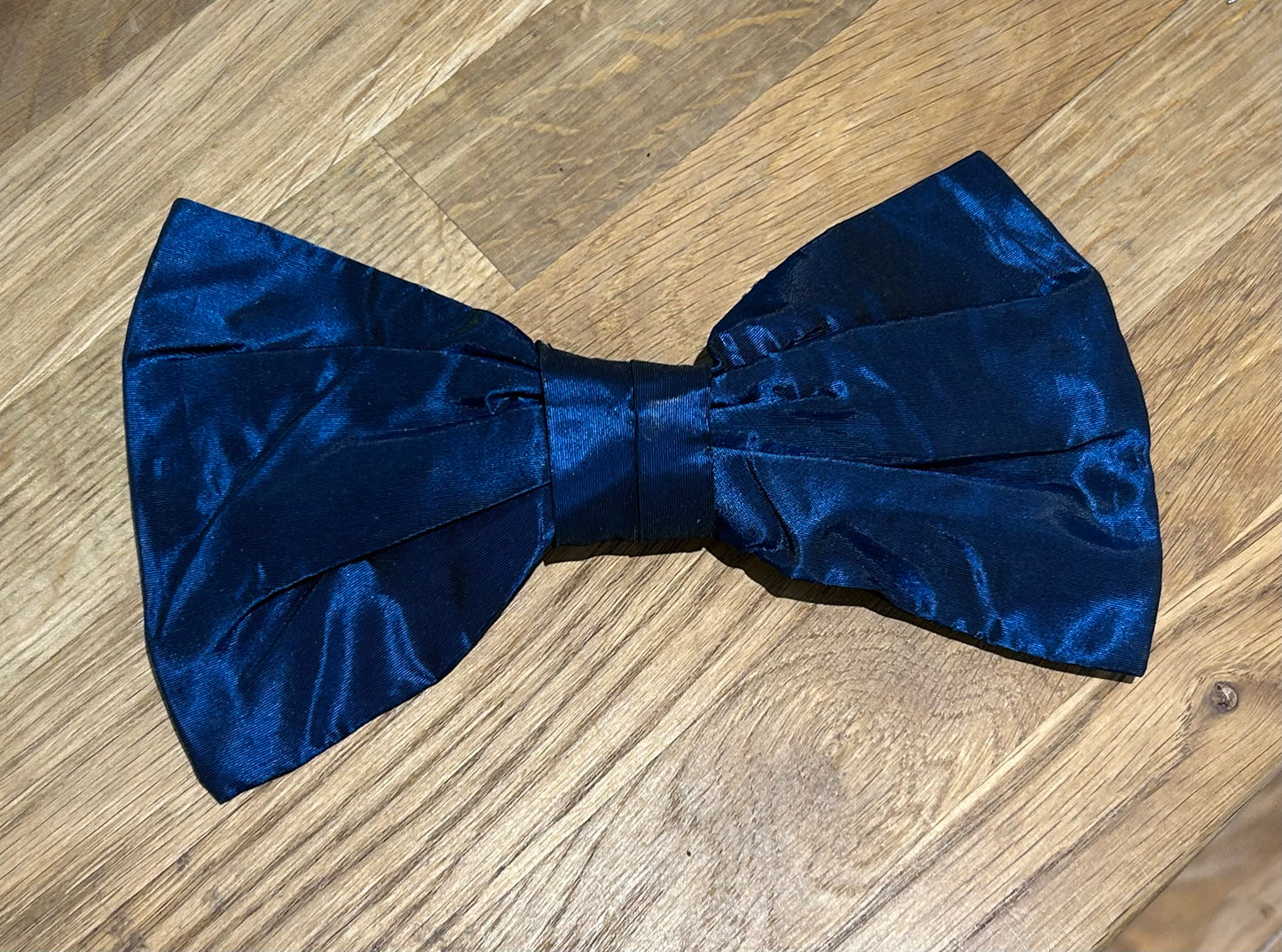 Vintage 1980s LAURA ASHLEY Made In Rep of Ireland Size 12 Midnight Blue Taffeta Maxi Length Evening Gown With Matching Bow Hair Clip