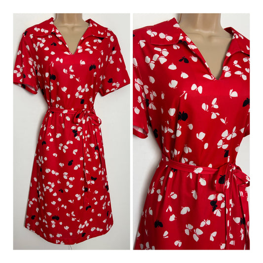 Vintage Late 1970s Size 16 Red White & Black Butterfly Print Short Sleeve Belted Day Dress