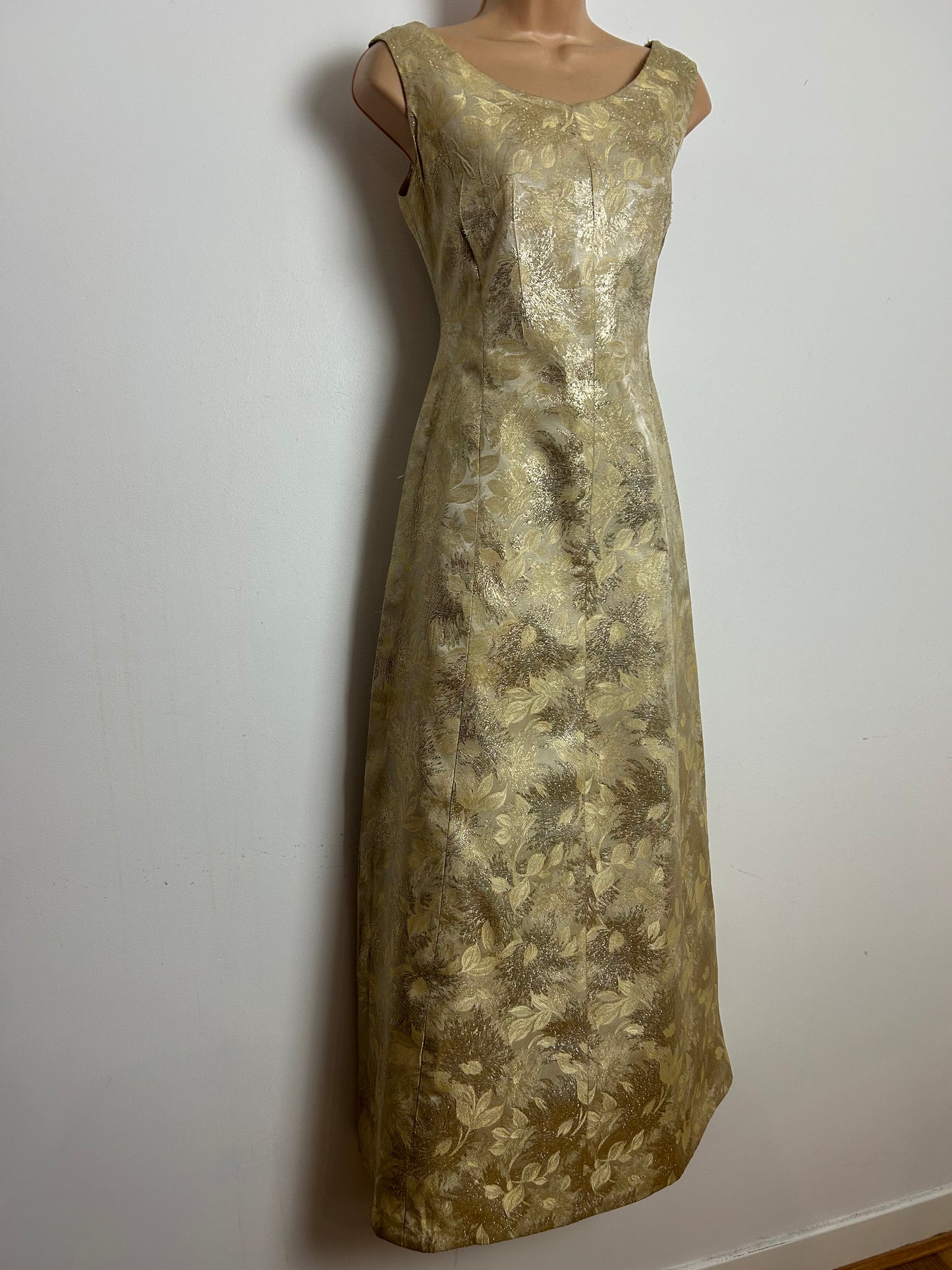 Vintage 1960s Size 10 Metallic Gold Brocade Christmas Occasion Party Maxi Dress