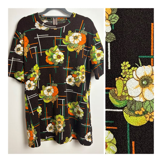 Vintage 1960s Size 16 Brown Orange & Green Floral & Stripe Print Short Sleeve Mid Length Top
