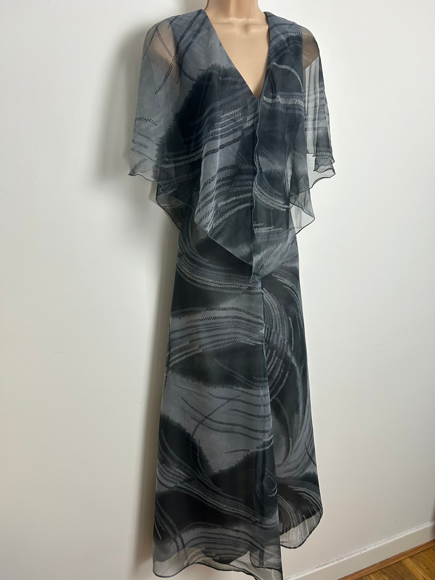 Vintage 1970s Size 10-12 Grey Tones Chiffon Polyester Cape Sleeve Boho Maxi Dress