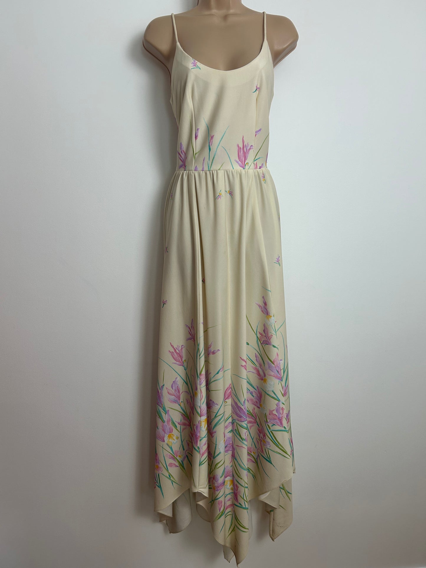 Vintage 1970s Size 6-8 Cream & Pink Iris Print Strappy Handkerchief Hem Summer Maxi Dress