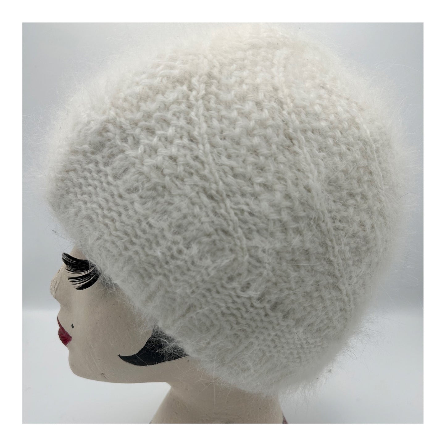 Vintage 1980s Winter White Chunky Super Soft 70% Angora Mix Beanie Style Winter Hat