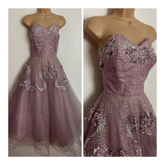 Vintage Early 1950s (Possibly 1940s) UK Size 6 Pale Mauve Tulle Net Sequin Strapless Princess Ballgown