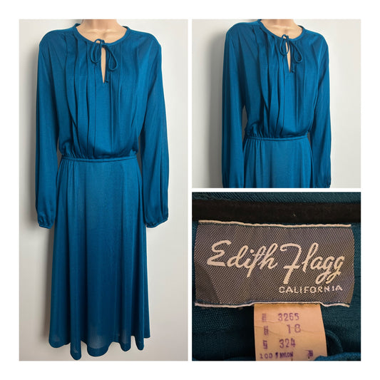Vintage 1970s EDITH FLAGG Size 16 Peacock Blue Vertical Pleated Long Sleeve Day Dress