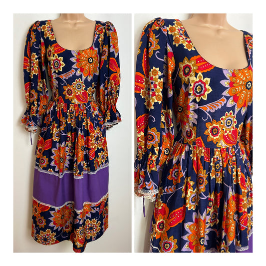 Vintage 1970s Size 6-8 Navy Blue Orange Red & Lilac Bold Floral Print Cotton Midi Day Dress