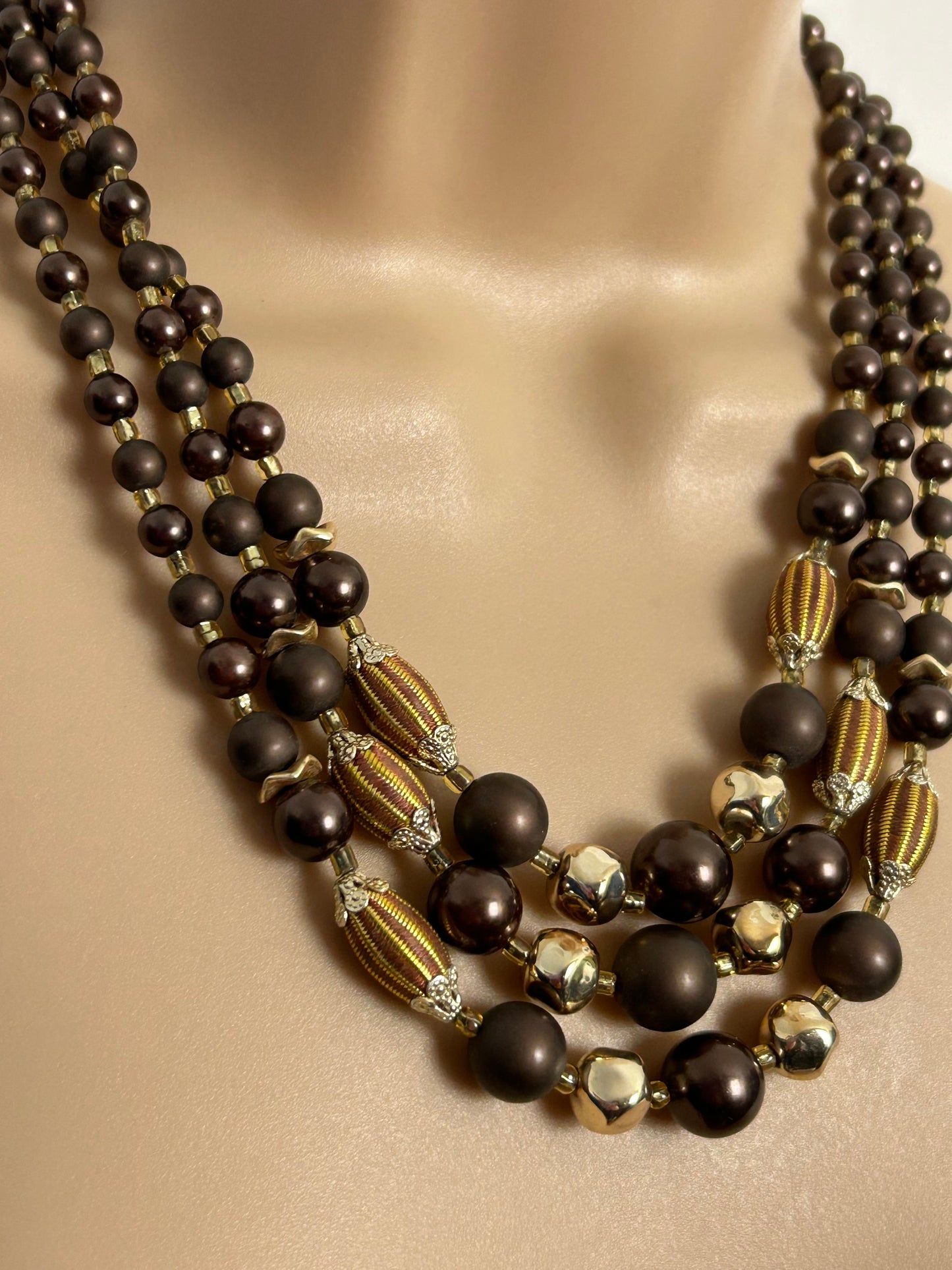 Vintage 1960s Brown & Gold Bead Triple Stand Chunky Necklace