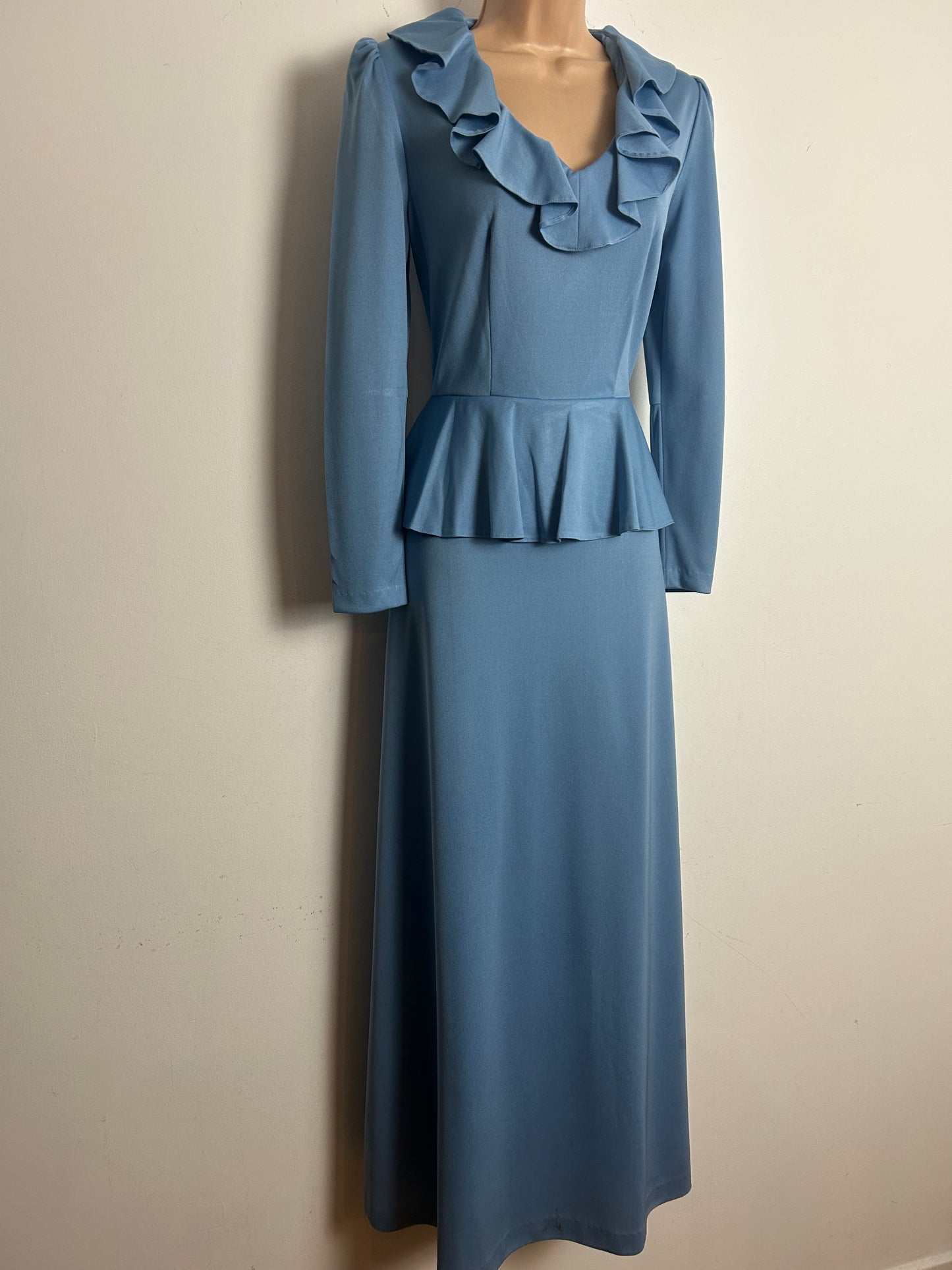 Vintage 1970s DEVONSHIRE LADY Size 8 Powder Blue Long Sleeve Peplum Maxi Dress