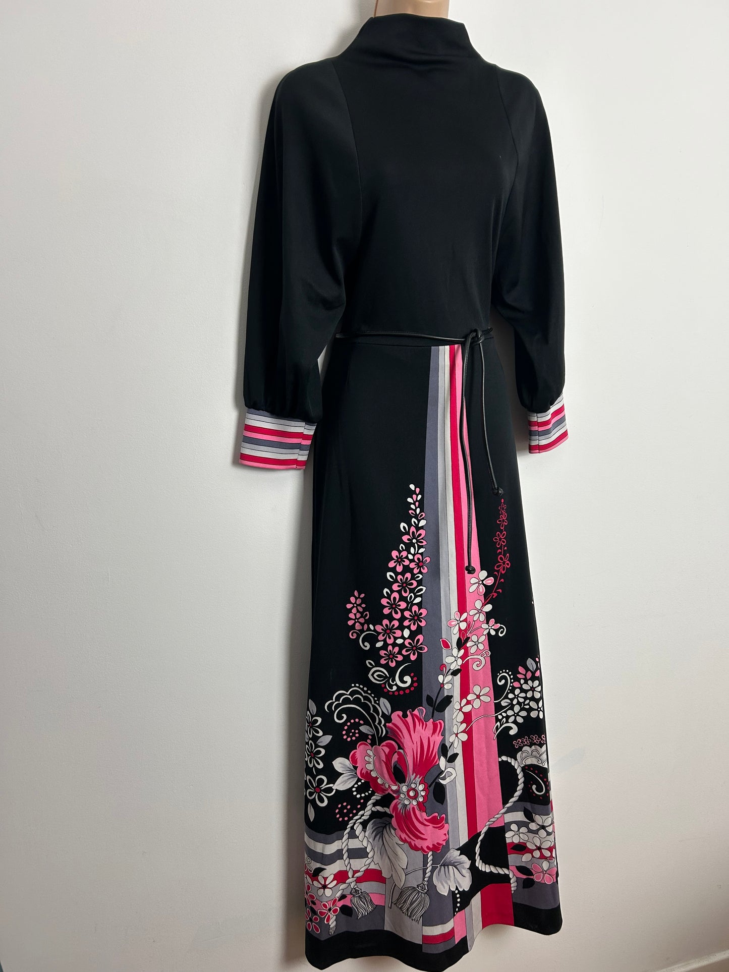 Vintage 1970s ALCRON UK Size 6-8 Black Pink Grey & White Floral & Stripe Print Maxi Dress
