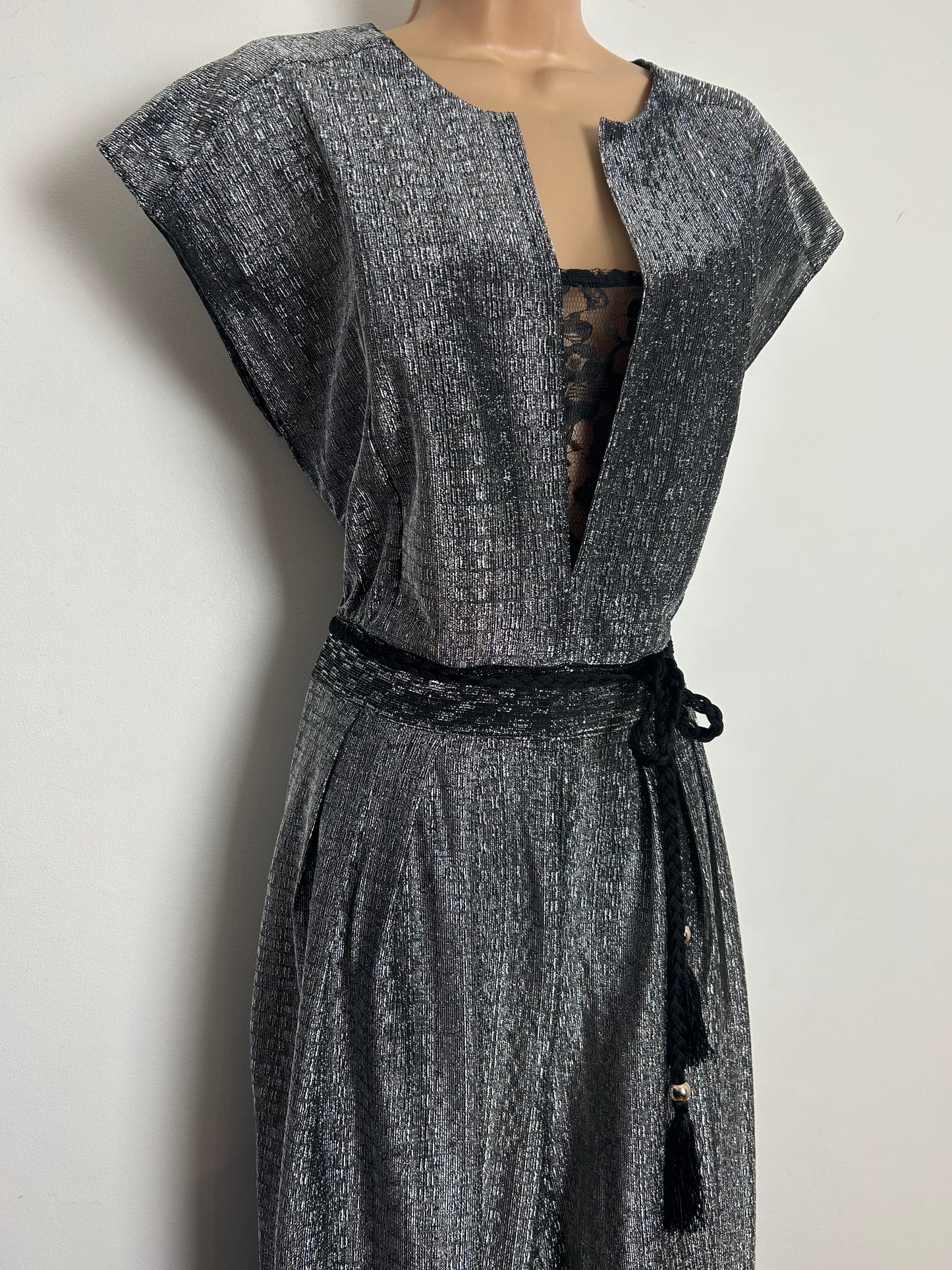 Vintage 1980s Size 14 Silver Metallic Silver Lurex Lace Panel Belted Xmas Party Evening Disco Jumpsuit